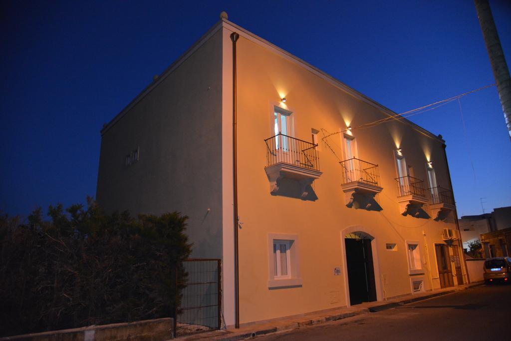 Antico Casale B&B Вельє Екстер'єр фото